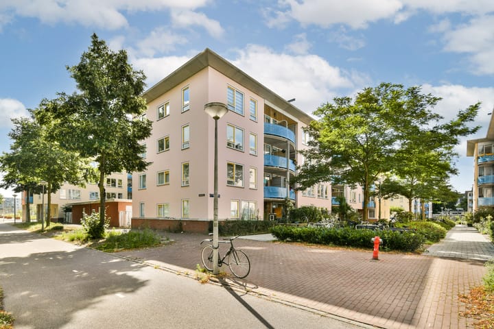 J.C. van Epenstraat 84 in Amsterdam foto