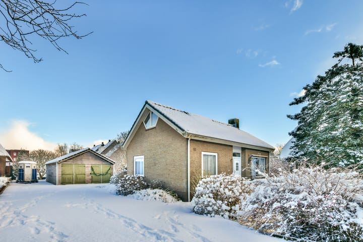 J.C. van Hattumweg 120 in Amstelveen