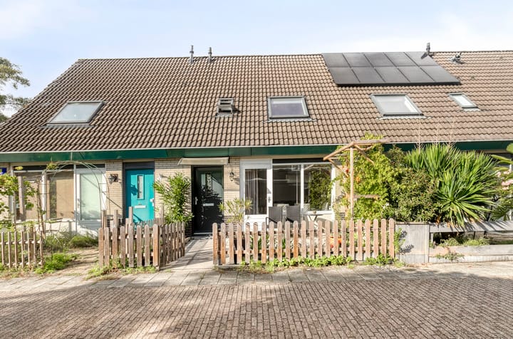 J. Calsstraat 4 in Amsterdam foto