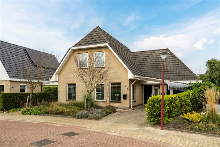 J.G.M. Demesstraat 8 in Dokkum foto