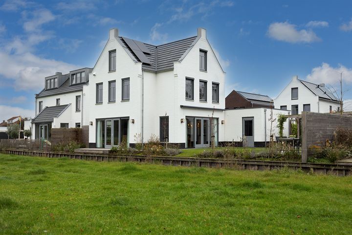 J.H.Burgerlaan 22B in 's-Graveland foto