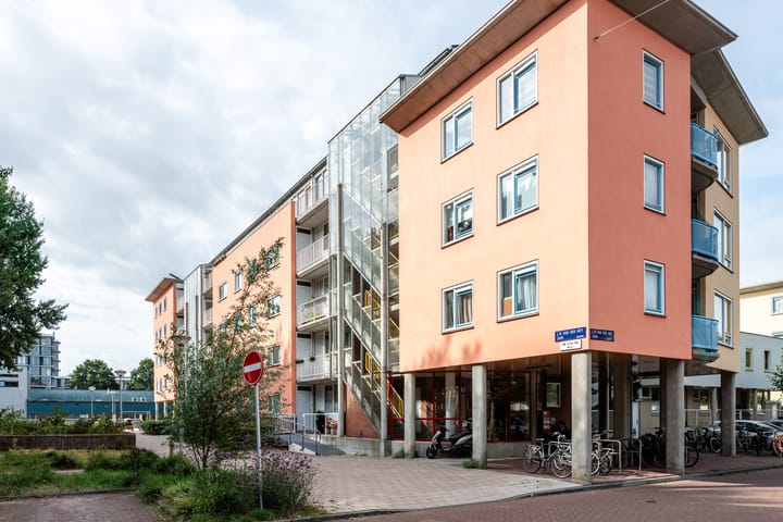 J.M. van der Meylaan 60 in Amsterdam foto