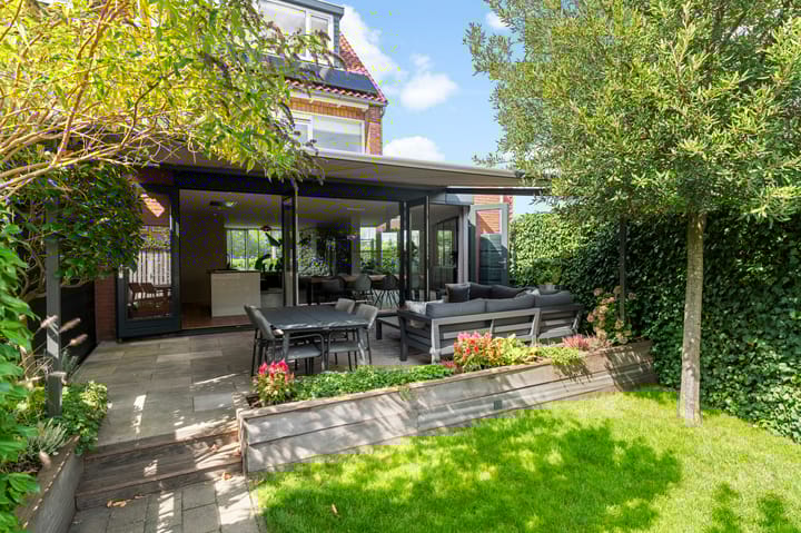 J.Slauerhoffstraat 10 in Weesp foto