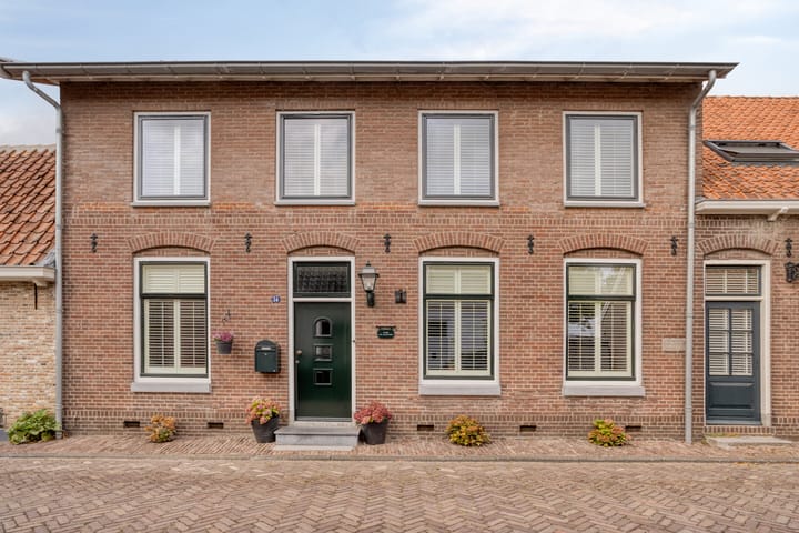Jachthuisstraat 34 in Kloetinge foto