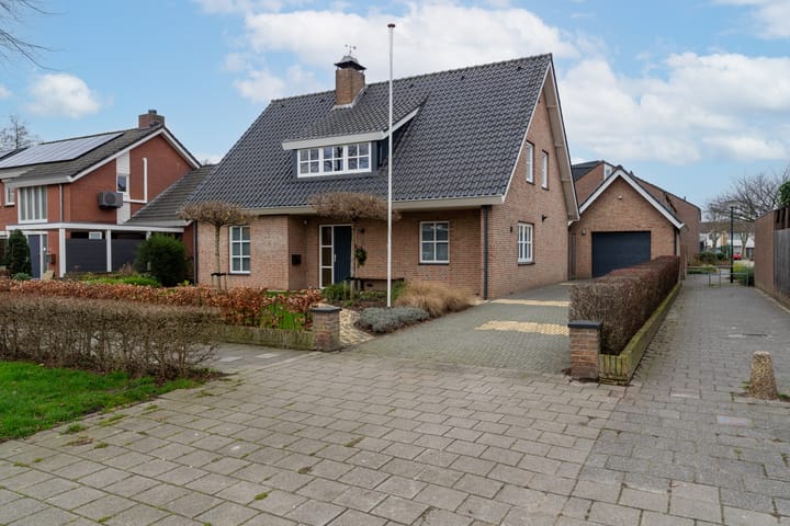 Jachtsloot 5 in Hank foto