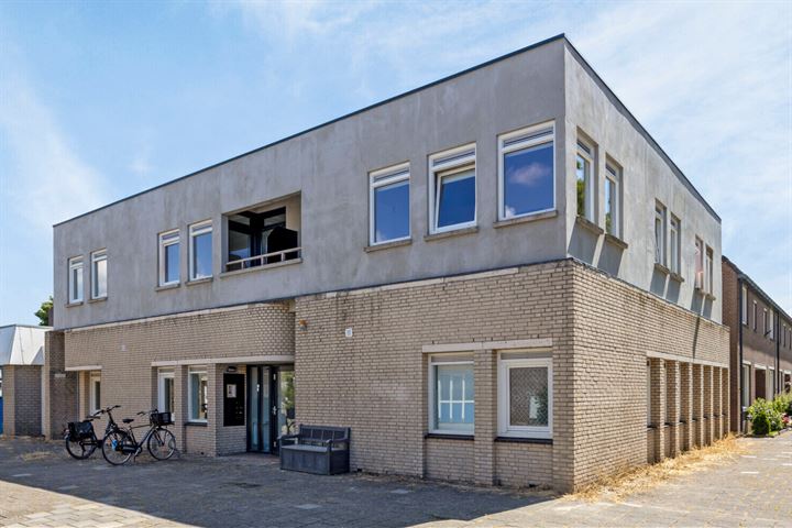 Jachtwagenstraat 72 in Purmerend foto