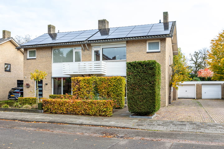 Jacob Ruisdaellaan 7 in Waalre foto