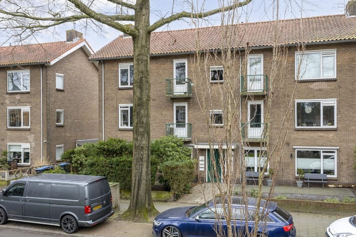 Jacob van Campenlaan 210 in Hilversum