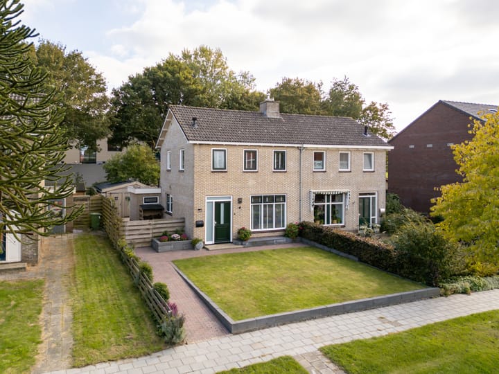 Jacobus van der Waeyenstraat 16 in Koudum foto