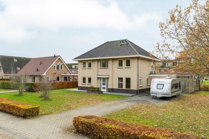 Jan Dirk van Exterlaan 22 in Almere