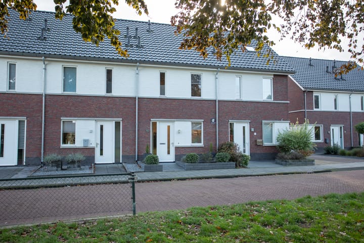 Jan Jansweg 90d in Wierden foto