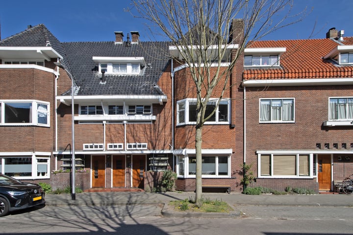Jan Pieterszoon Coenstraat 65 in Tilburg foto