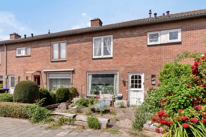 Jan Stadelaarstraat 21 in Kortenhoef foto