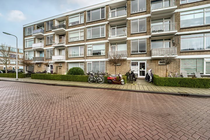 Jan Steenlaan 23 in Voorschoten foto