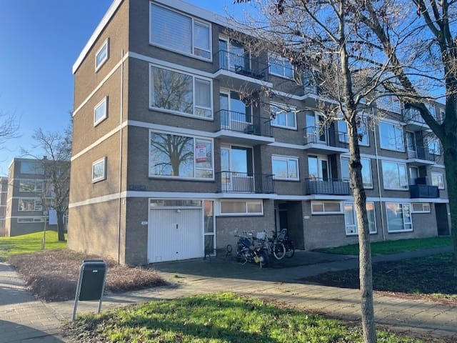 Jan Steenlaan 42 in Voorschoten foto