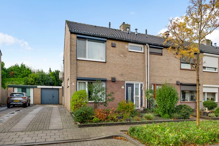 Jan Truyenstraat 24 in Roermond foto