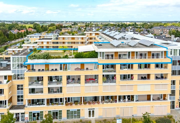 Jan van Brabantweg 511 in Sassenheim foto