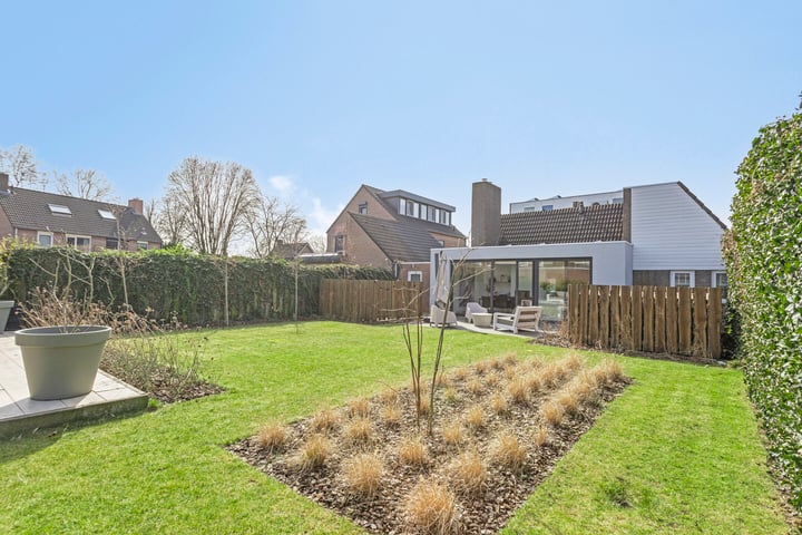 Jan van der Diesduncstraat 4 in Asten foto