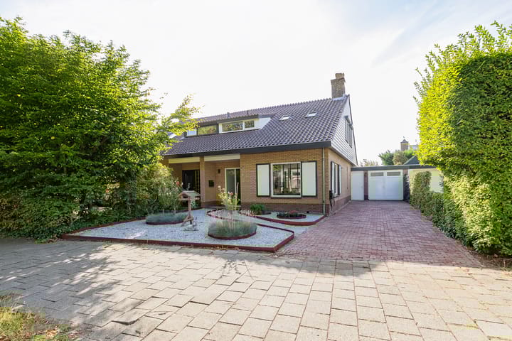 Jan van Kuikweg 130 in Heemskerk foto