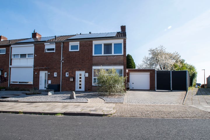 Jan Vermeerstraat 14 in Kerkrade foto