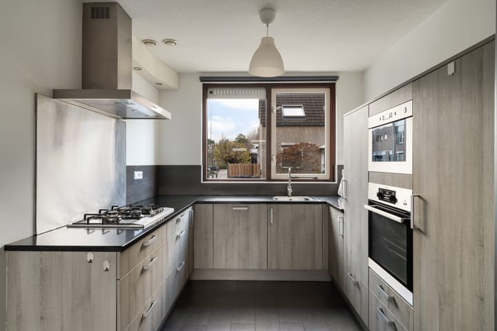 Jan Wernard van den Berghpad 10 in Schiedam foto