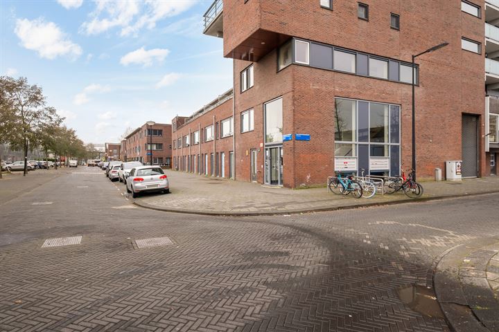 Janusz Korczakstraat 6 in Amsterdam foto