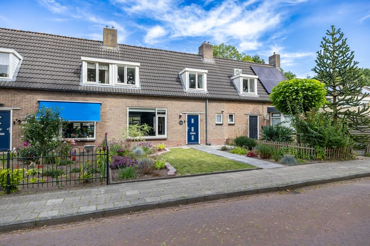 Jardensweg 30 in Zuidlaren foto