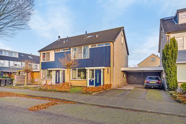 Jasmijnstraat 30 in Borne foto