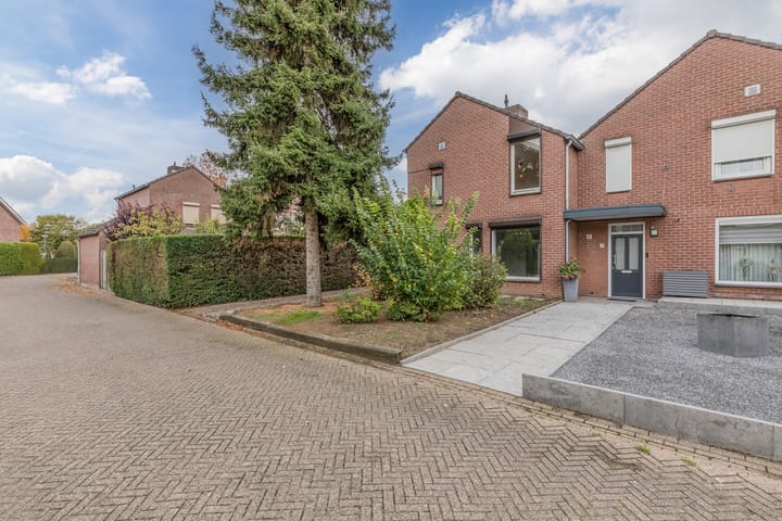 Jasmijnstraat 8 in Echt foto