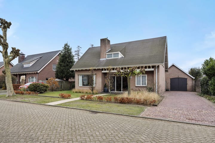 Jeroen Boschstraat 12 in Vinkel foto