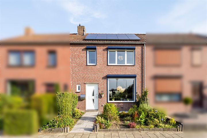 Johan Evertsenstraat 3 in Landgraaf foto