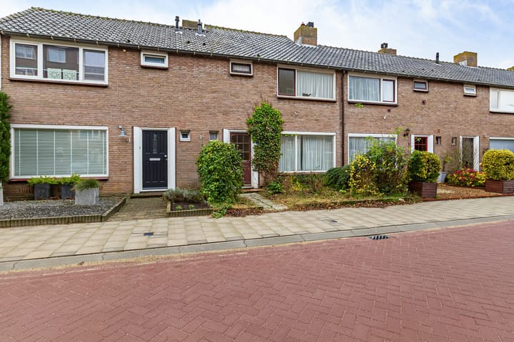 Johan Melchior Kemperstraat 3 in Vlissingen foto