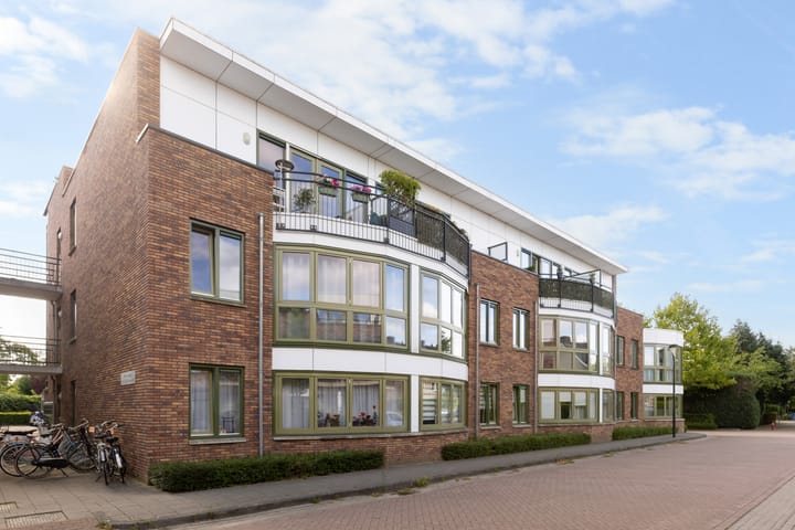 Johan uten Boomgaarterf 8 in Odijk foto