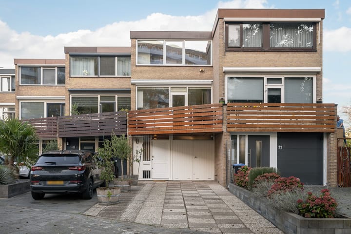 Johan Willem Frisolaan 24 in Vlaardingen foto