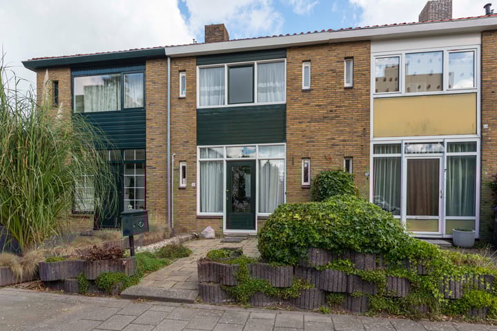 Johanna Naberstraat 15 in Purmerend foto