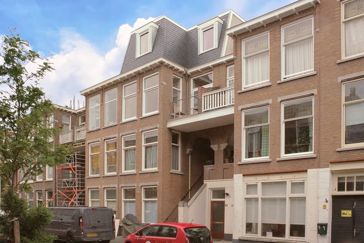 Johannes Camphuijsstraat 109 in 's-Gravenhage foto