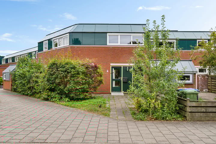 Jol 24 39 in Lelystad foto