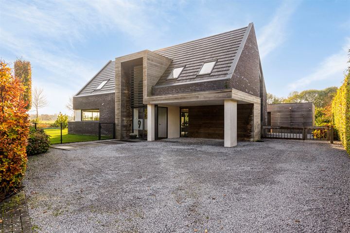 Jonaserf 9 in Wenum Wiesel foto