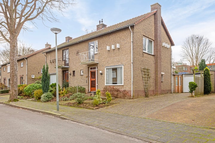 Jonasstraat 18 in Geleen foto