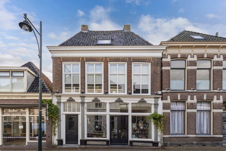 Jongemastraat 33 in Bolsward foto