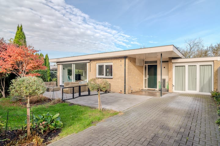 Jonkheer van Cittersplein 212 in Purmerend foto