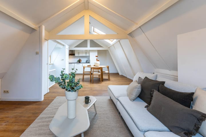 Joost van Geelstraat 54A in Rotterdam foto