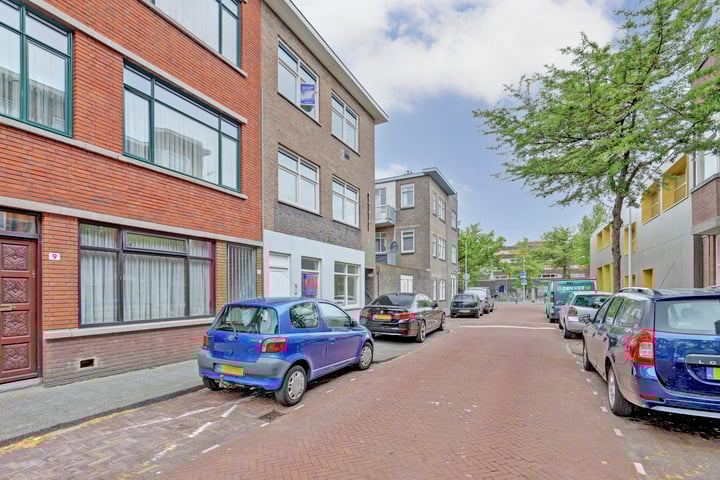Joris van der Haagenstraat 1 in 's-Gravenhage foto