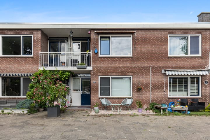 Joseph Haydnlaan 76 in Leiden foto