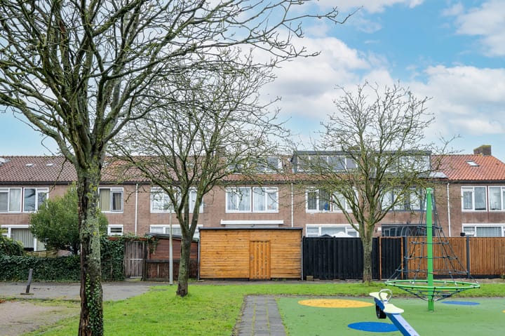 Josephus Jittastraat 32 in Amsterdam foto