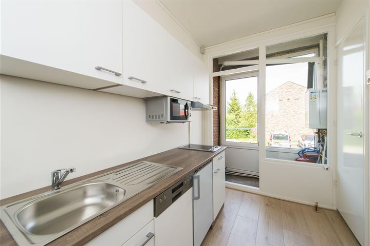 Jozef Israëlsstraat 28 in Zwijndrecht foto