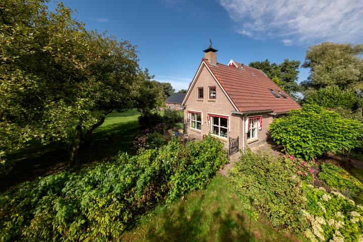 Juisterpad 2 in Loppersum foto