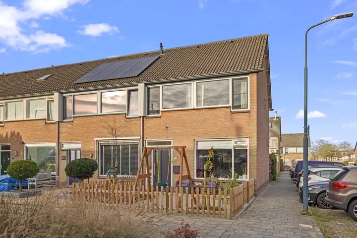 Juliana van Stolberglaan 23 in Lopik