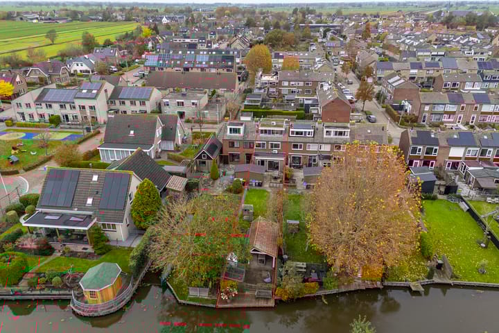 Juliana van Stolberglaan 49 in Giessenburg foto