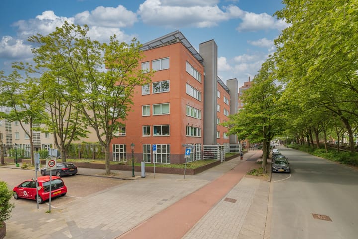 Juliana van Stolberglaan 9Q in 's-Gravenhage foto